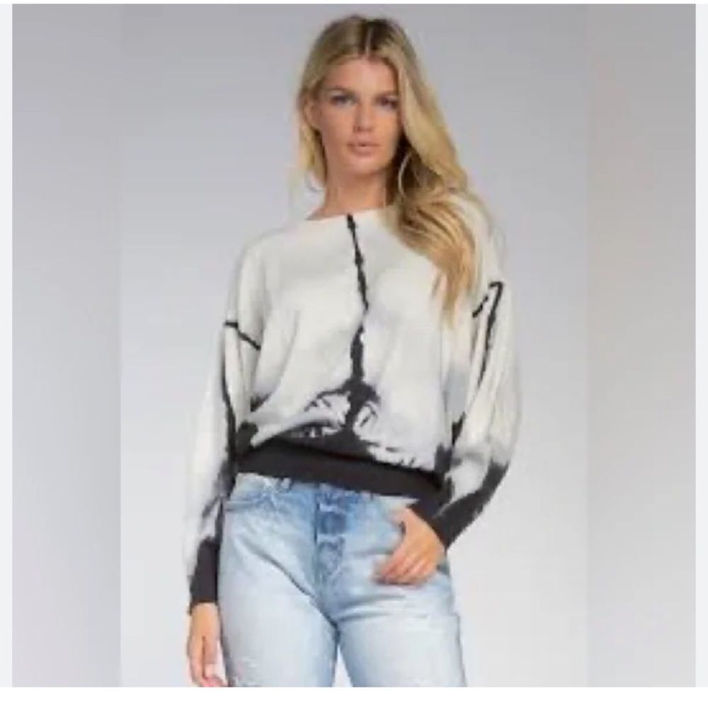 Elan Tie Dye Sweatshirt